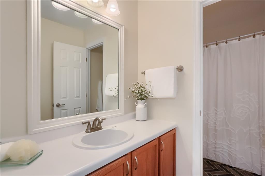 243 Randy Lane Moon Township, PA 15108 - Photo 46 of 50 Gallery Image 46