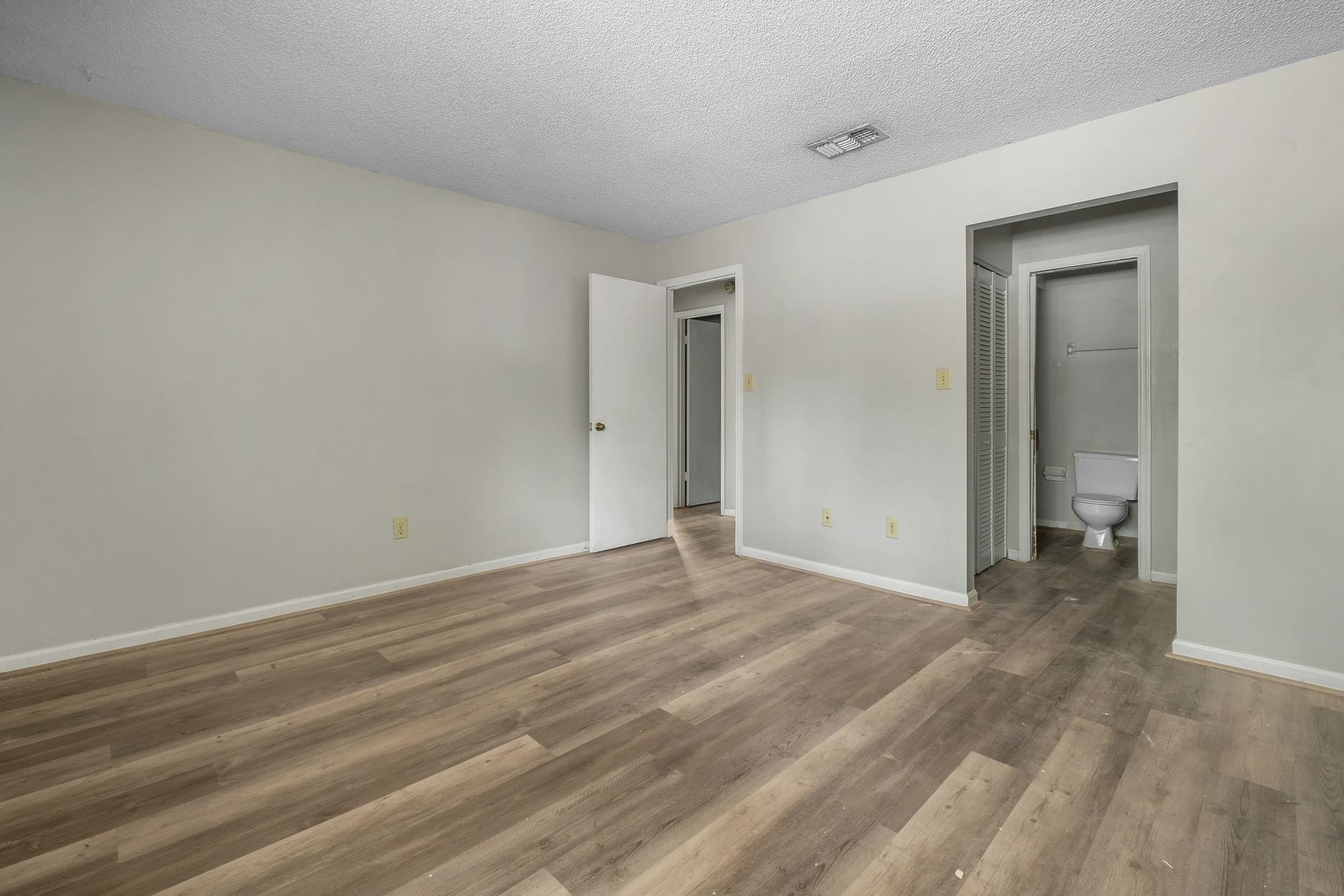 1571 Stone Road, Unit 11B Tallahassee, FL 32303 - Photo 18 of 28