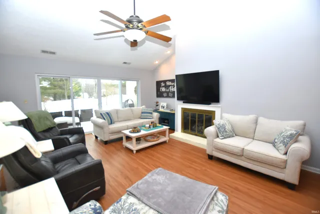 $274,900 | 9149 Greenridge Lane, Bloomington, IN 47401