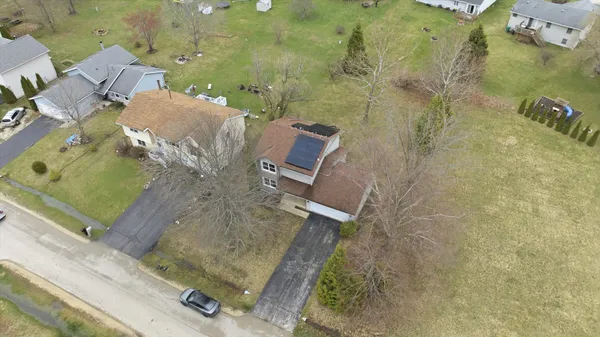 $239,000 | 508 Pembroke Road Southwest, Poplar Grove, IL 61065