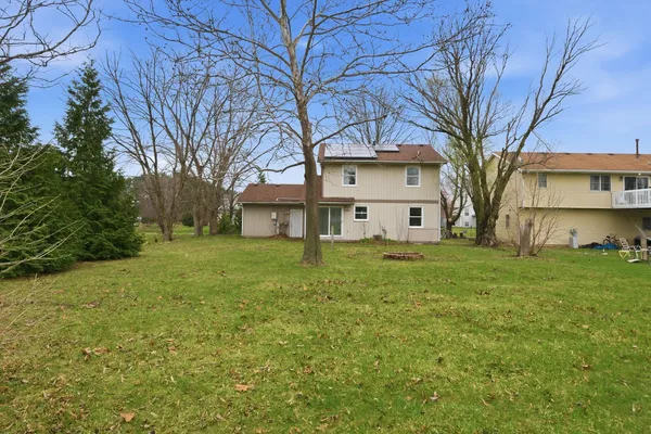 $239,000 | 508 Pembroke Road Southwest, Poplar Grove, IL 61065