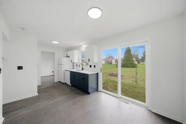 $239,000 | 508 Pembroke Road Southwest, Poplar Grove, IL 61065