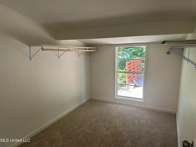 $169,999 | 103 West Street, Senatobia, MS 38668