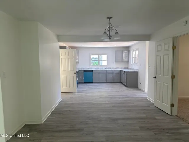 $169,999 | 103 West Street, Senatobia, MS 38668