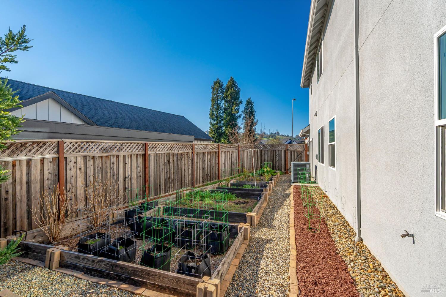 3702 Deauville Place Santa Rosa, CA 95403 - Photo 19 of 41