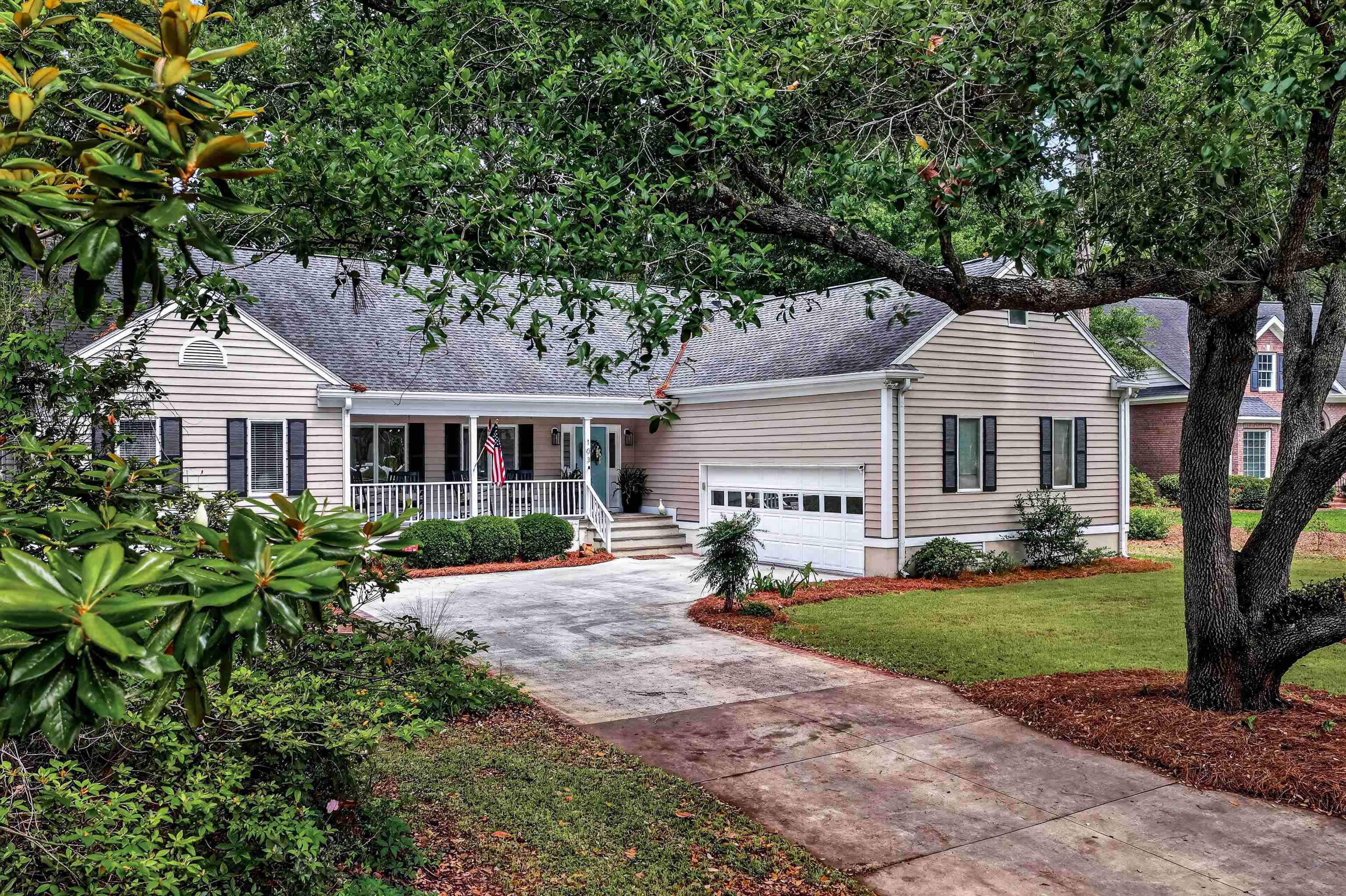 103 Goodson Loop Pawleys Island, SC 29585 - Photo 2 of 55