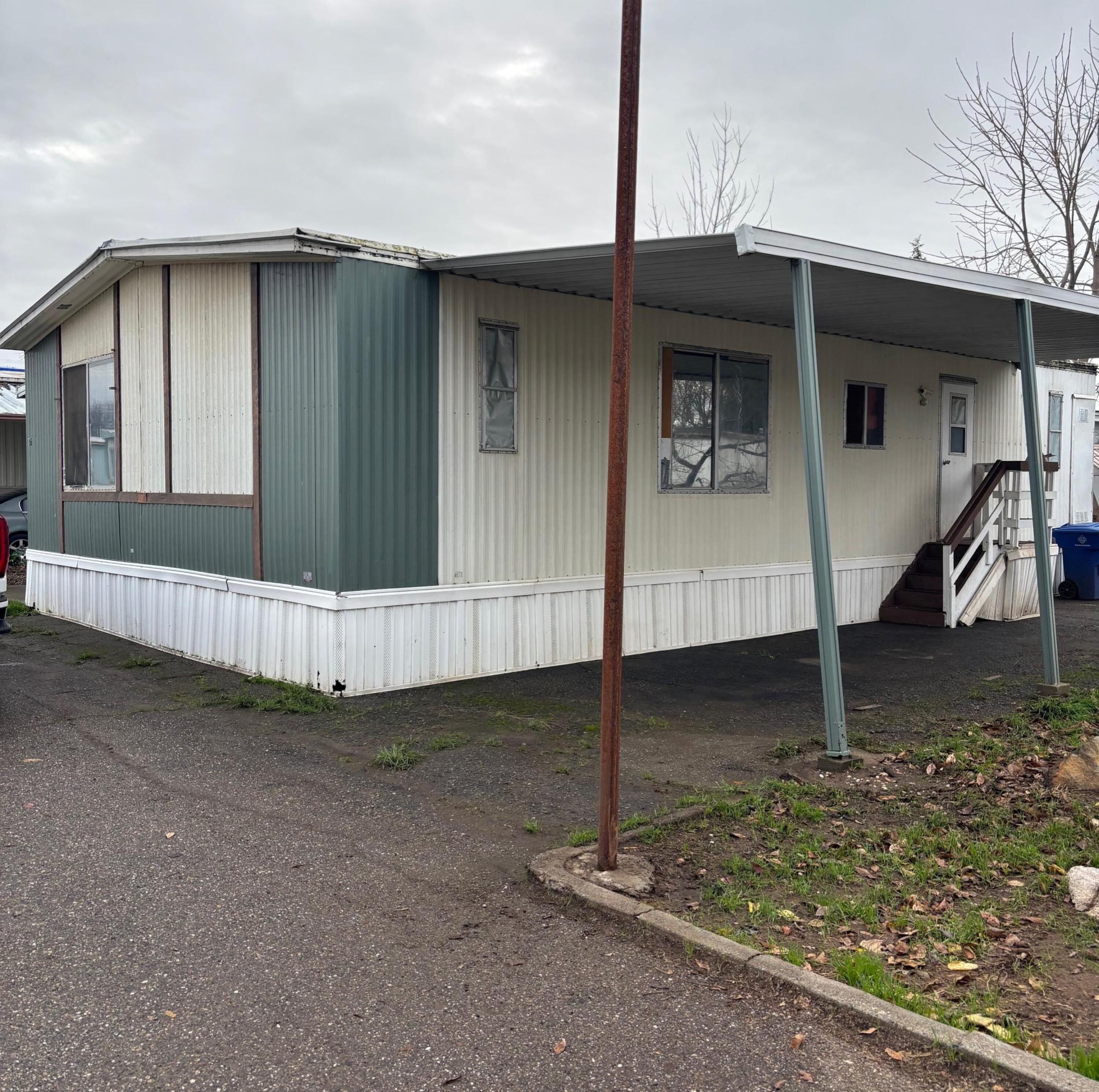 105 Rio Vista Lane, Unit RIVER RANCH Red Bluff, CA 96080 - Photo 1 of 12 carport