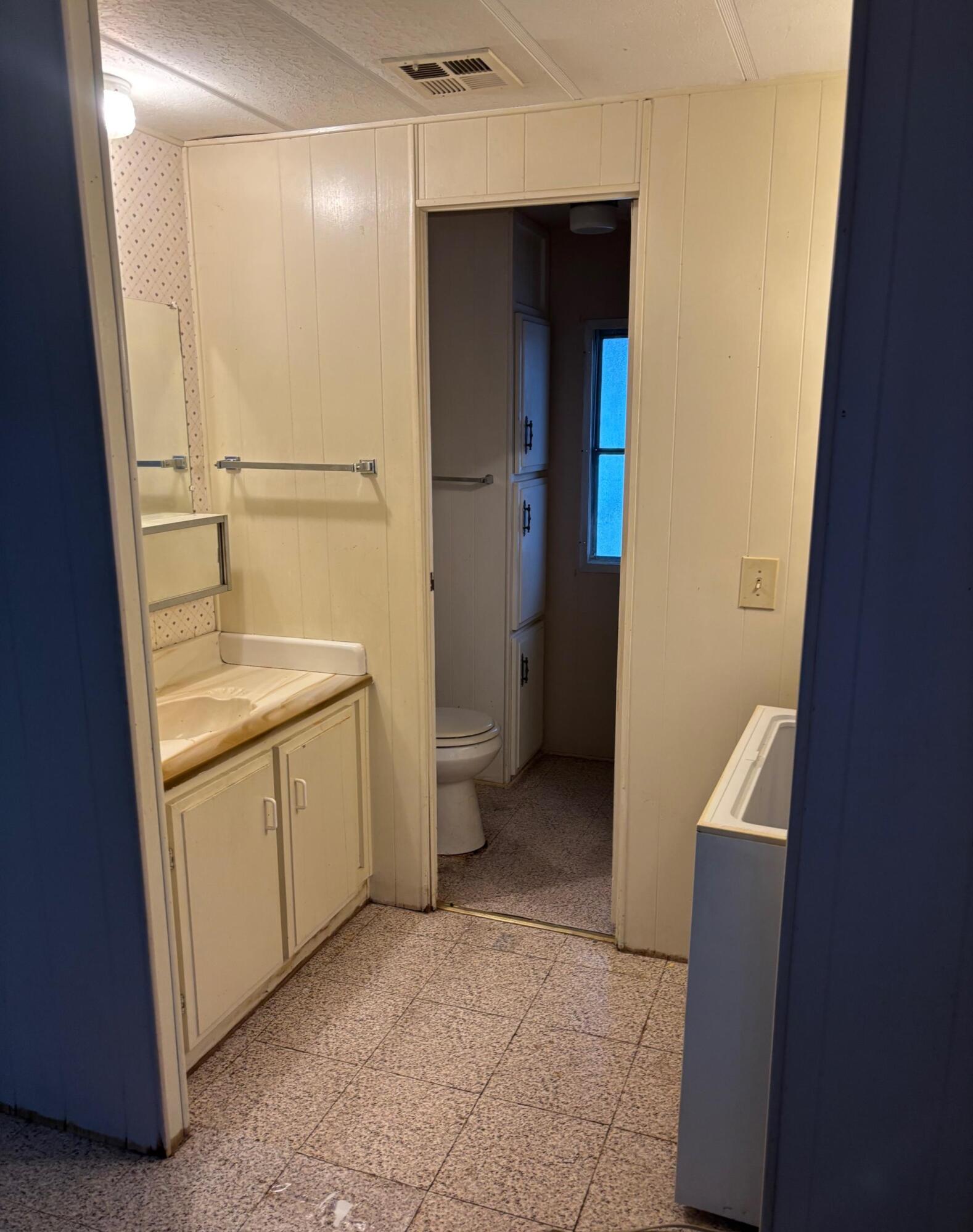 105 Rio Vista Lane, Unit RIVER RANCH Red Bluff, CA 96080 - Photo 8 of 12 bath 1