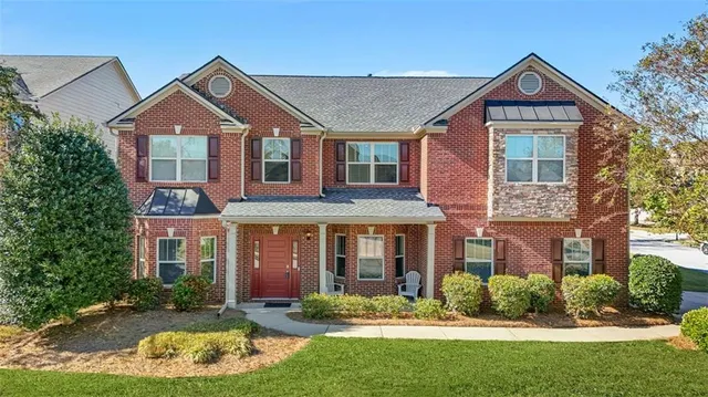 $575,000 | 3831 Lake Haven Way, Atlanta, GA 30349