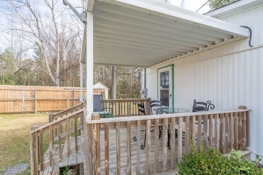 1614 Rossmore Road Wilmington, NC 28405 - Photo 27 of 31 poolporch