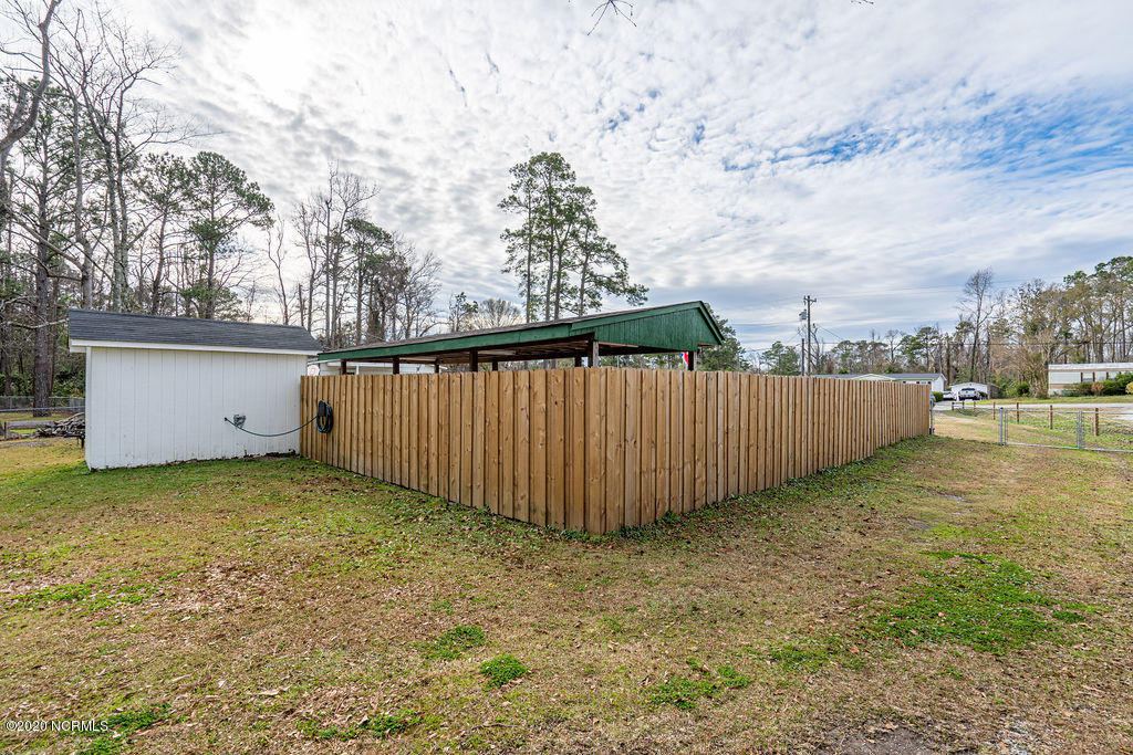 1614 Rossmore Road Wilmington, NC 28405 - Photo 8 of 31 backfence