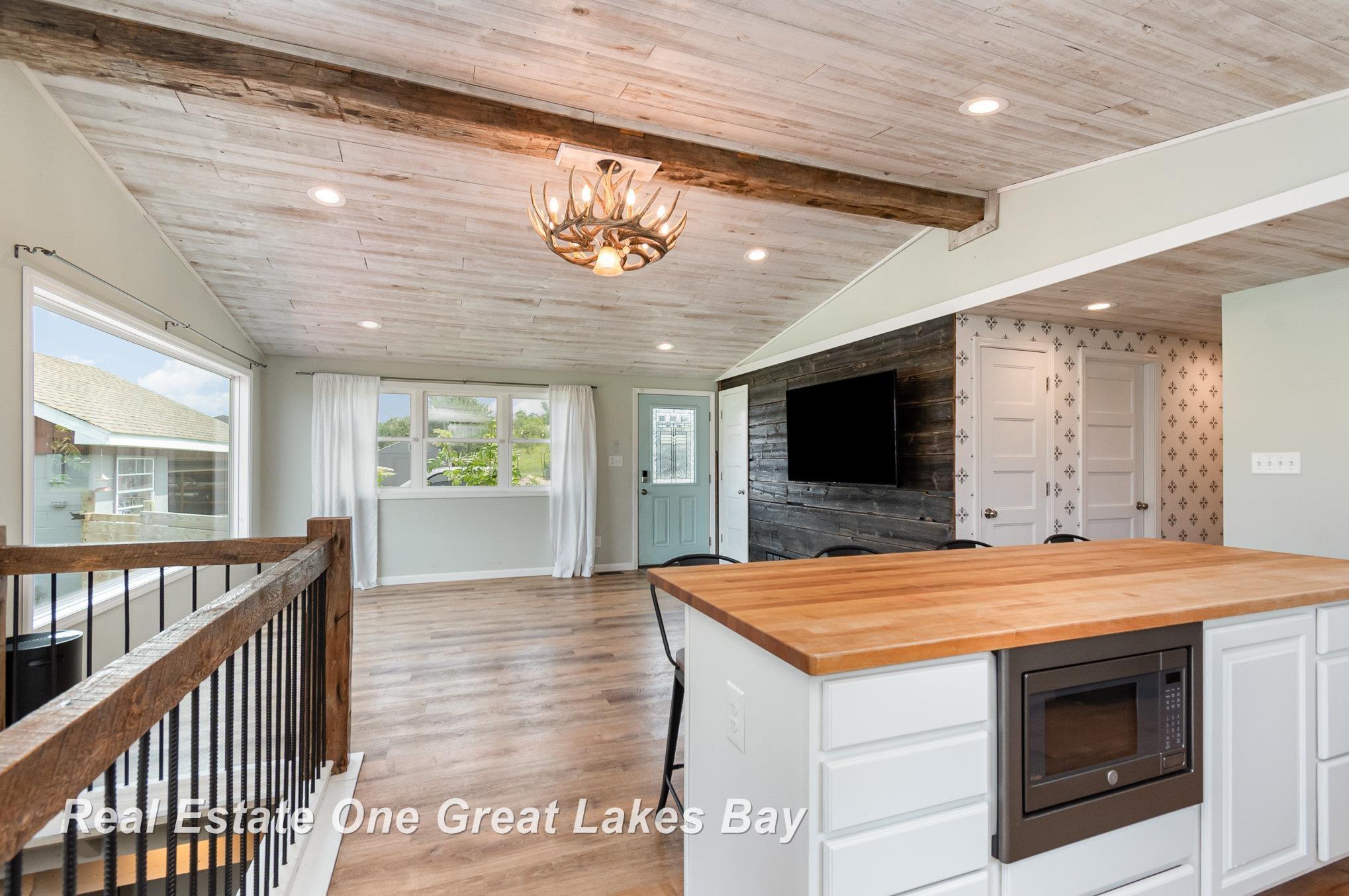 1462 McGregor Road Vanderbilt, MI 49795 - Photo 11 of 50