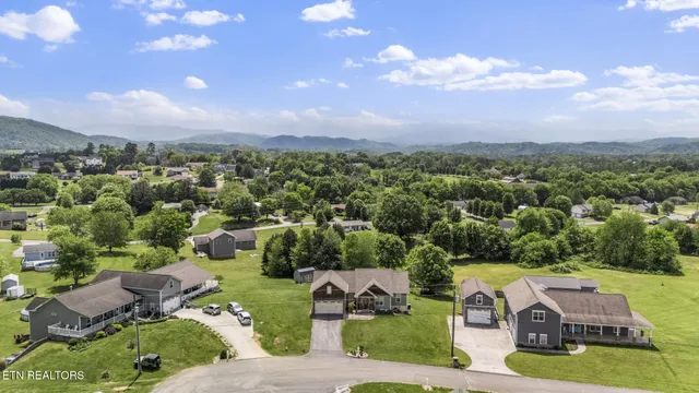 $534,000 | 2830 Dalton Drive, Sevierville, TN 37876