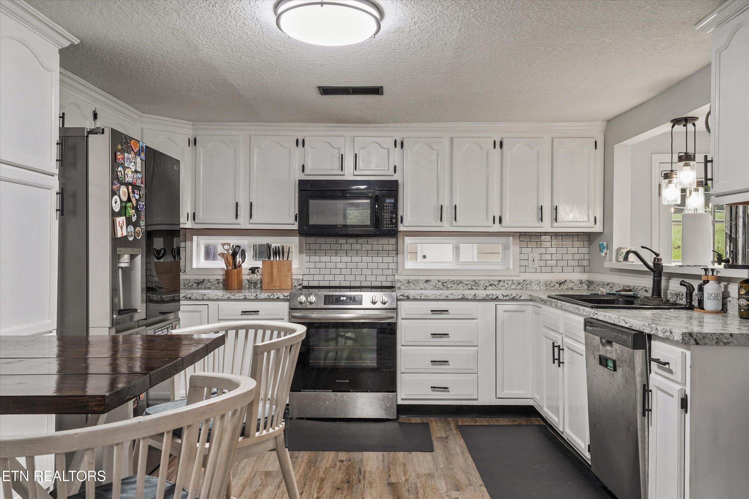 119 Springhouse Road Powell, TN 37849 - Photo 21 of 48 Kitchen