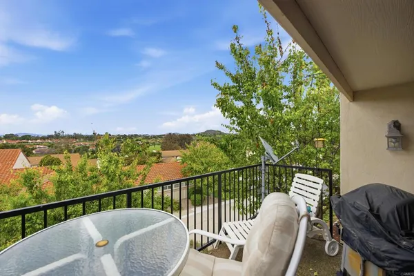 $625,000 | 17458 Plaza Animado, Unit 127, San Diego, CA 92128