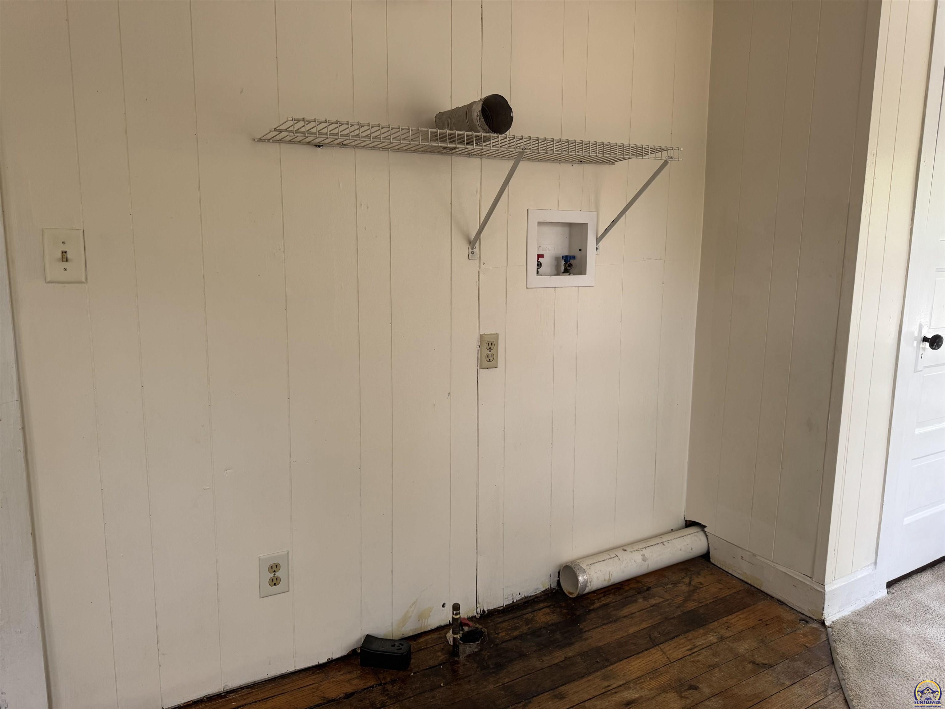 208 Southwest MacVicar Avenue Topeka, KS 66606 - Photo 13 of 14