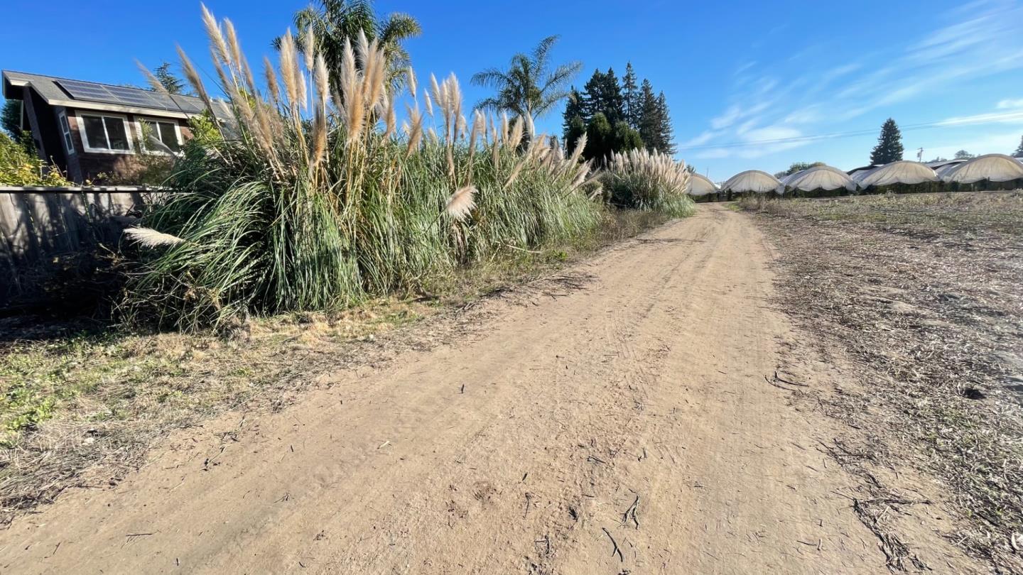 389 Corralitos Road Watsonville, CA 95076 - Photo 52 of 55