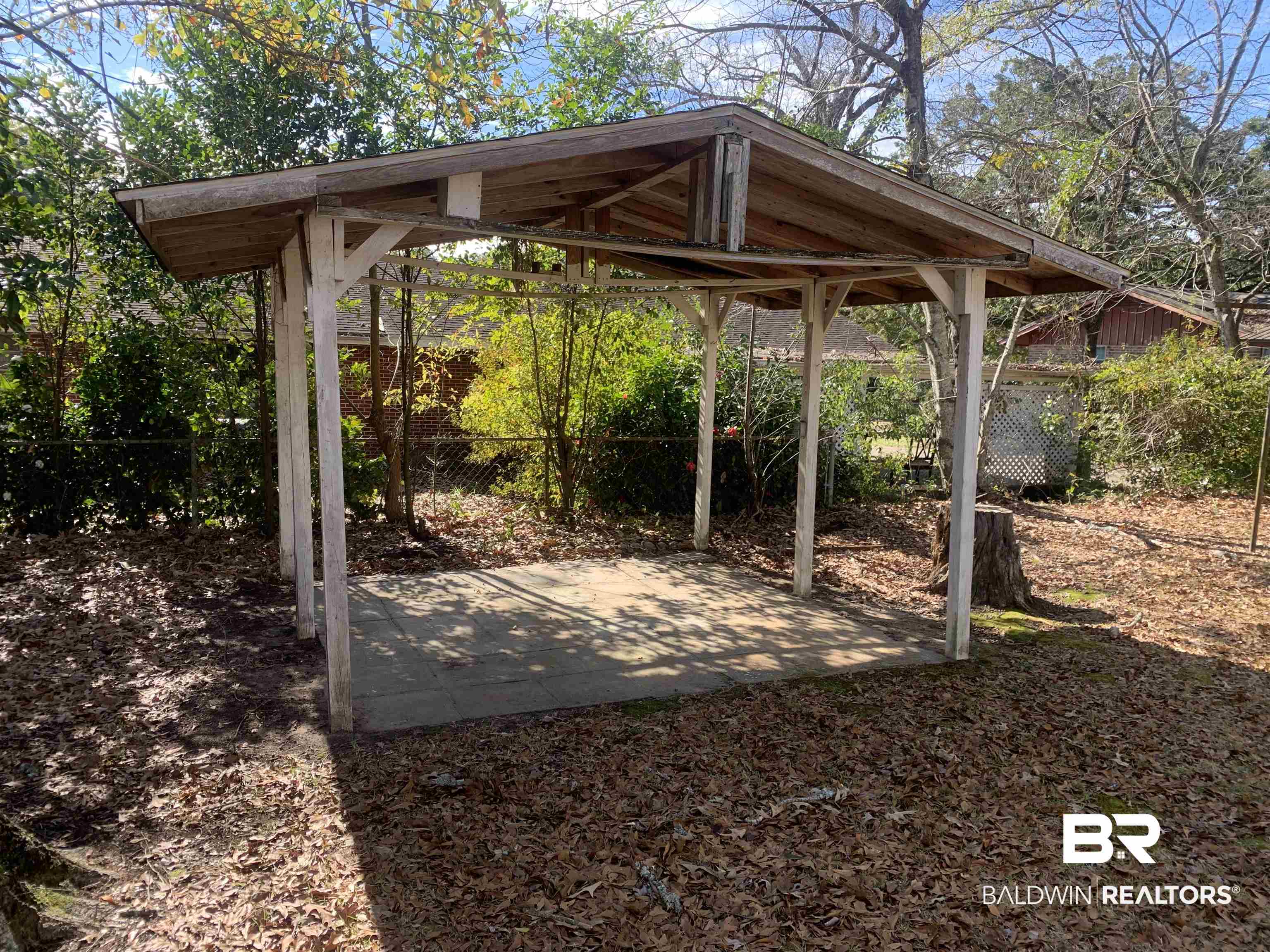 5467 Racine Avenue Mobile, AL 36618 - Photo 11 of 11 View of patio