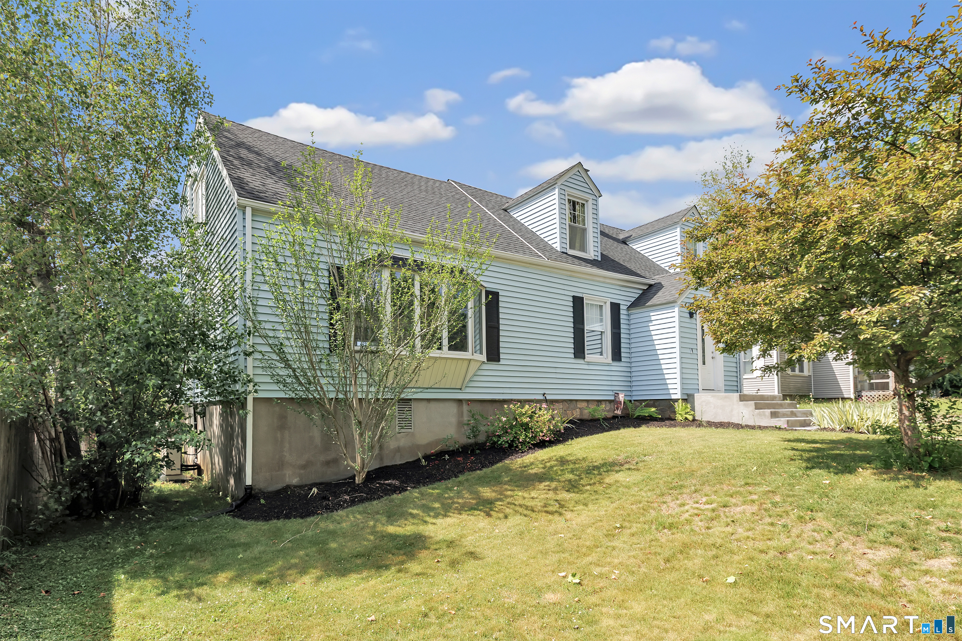83 Stonybrook Road Stratford, CT 06614 - Photo 35 of 38
