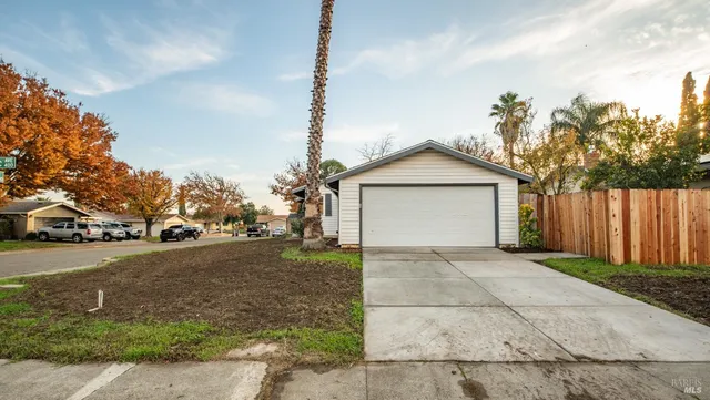 $570,000 | 2611 Lilac Street, Fairfield, CA 94533
