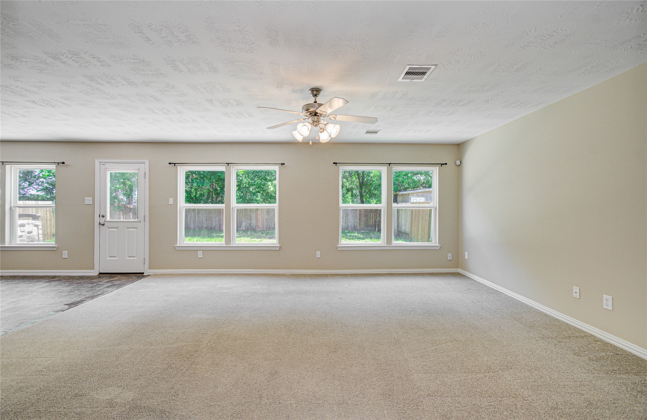 3414 Hunter's Canyon Baytown, TX 77521 - Photo 12 of 43