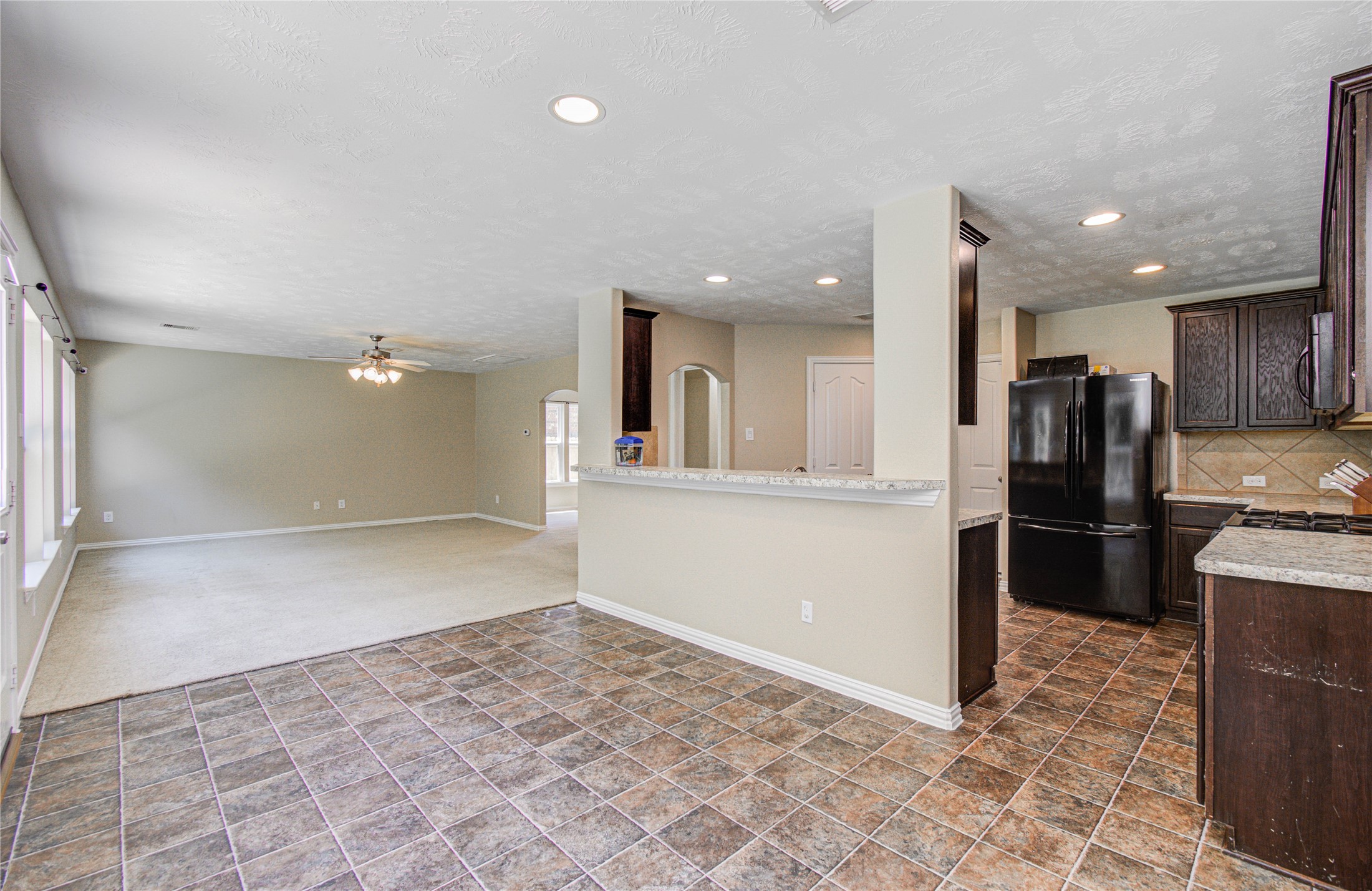 3414 Hunter's Canyon Baytown, TX 77521 - Photo 21 of 43
