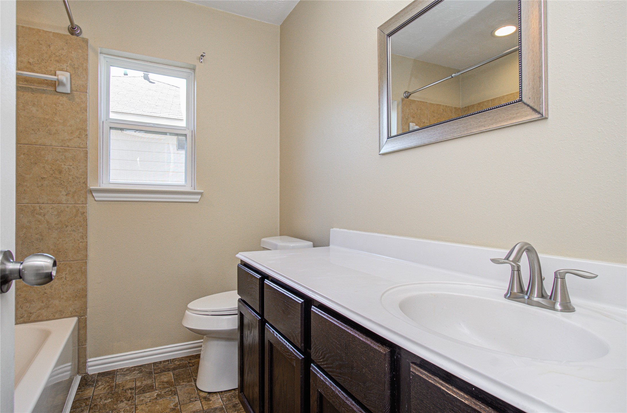 3414 Hunter's Canyon Baytown, TX 77521 - Photo 41 of 43 Secondary bathroom upstairs!