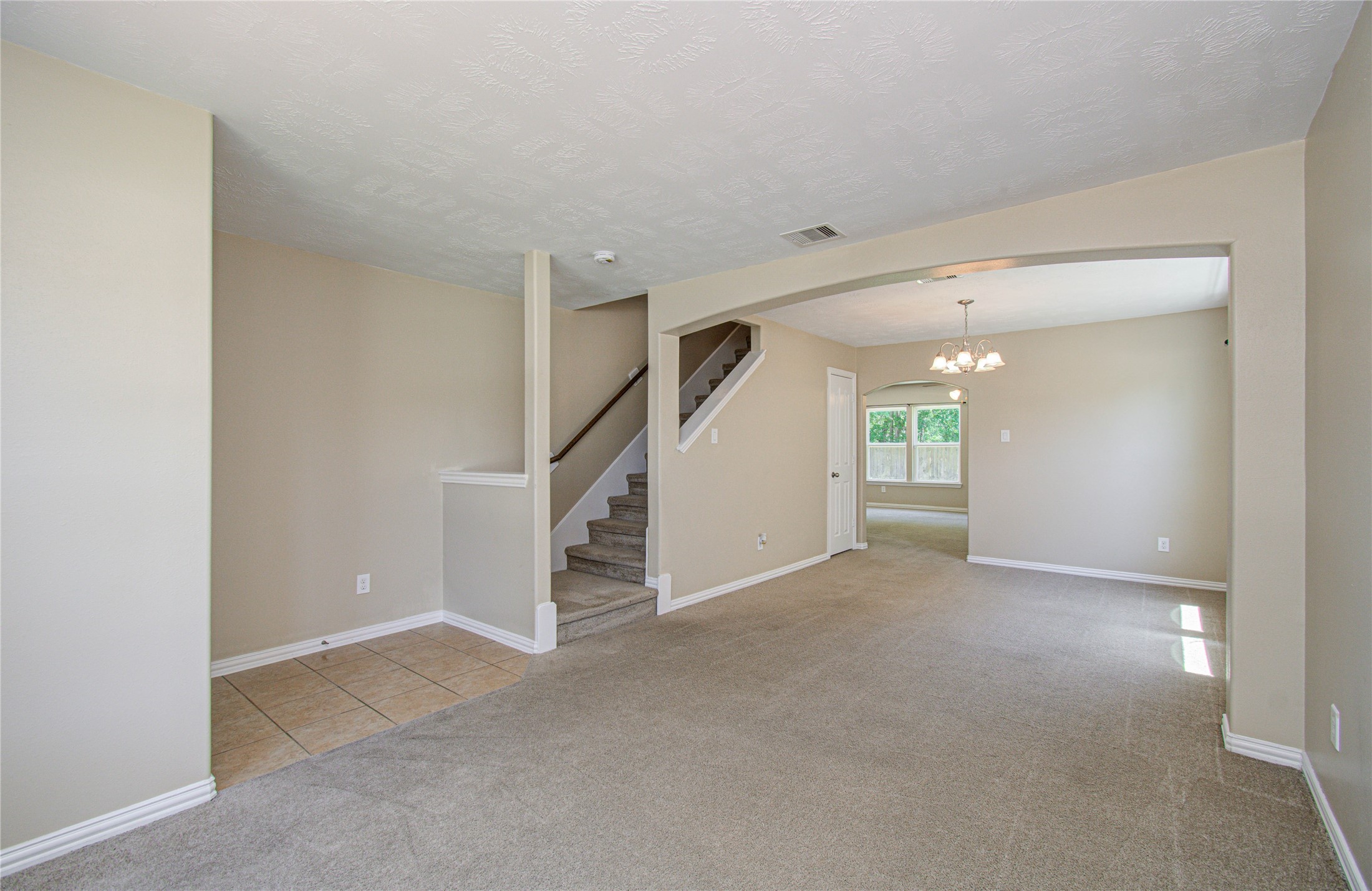3414 Hunter's Canyon Baytown, TX 77521 - Photo 6 of 43