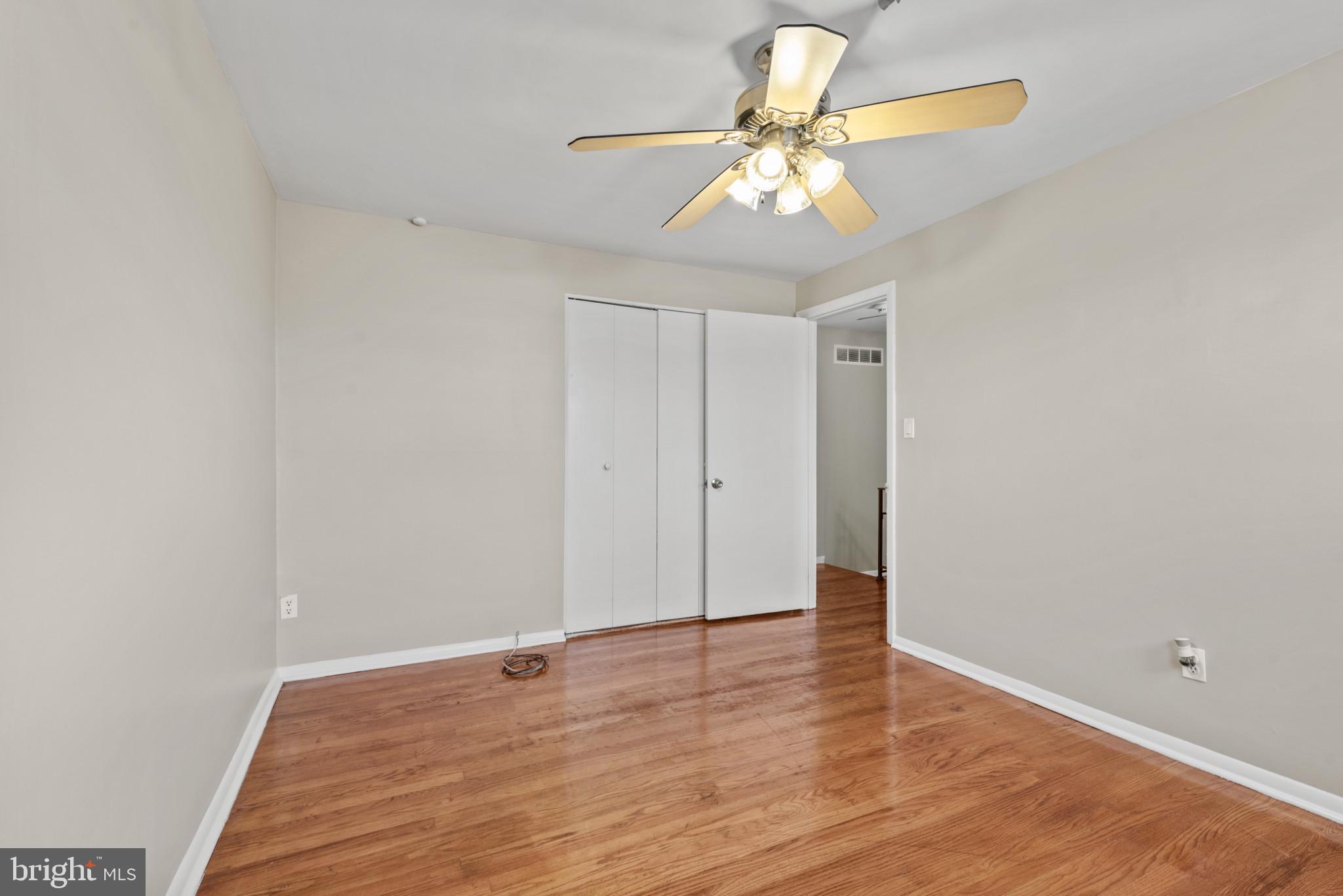 4269 Labyrinth Road Baltimore, MD 21215 - Photo 16 of 25 Gallery Image 16