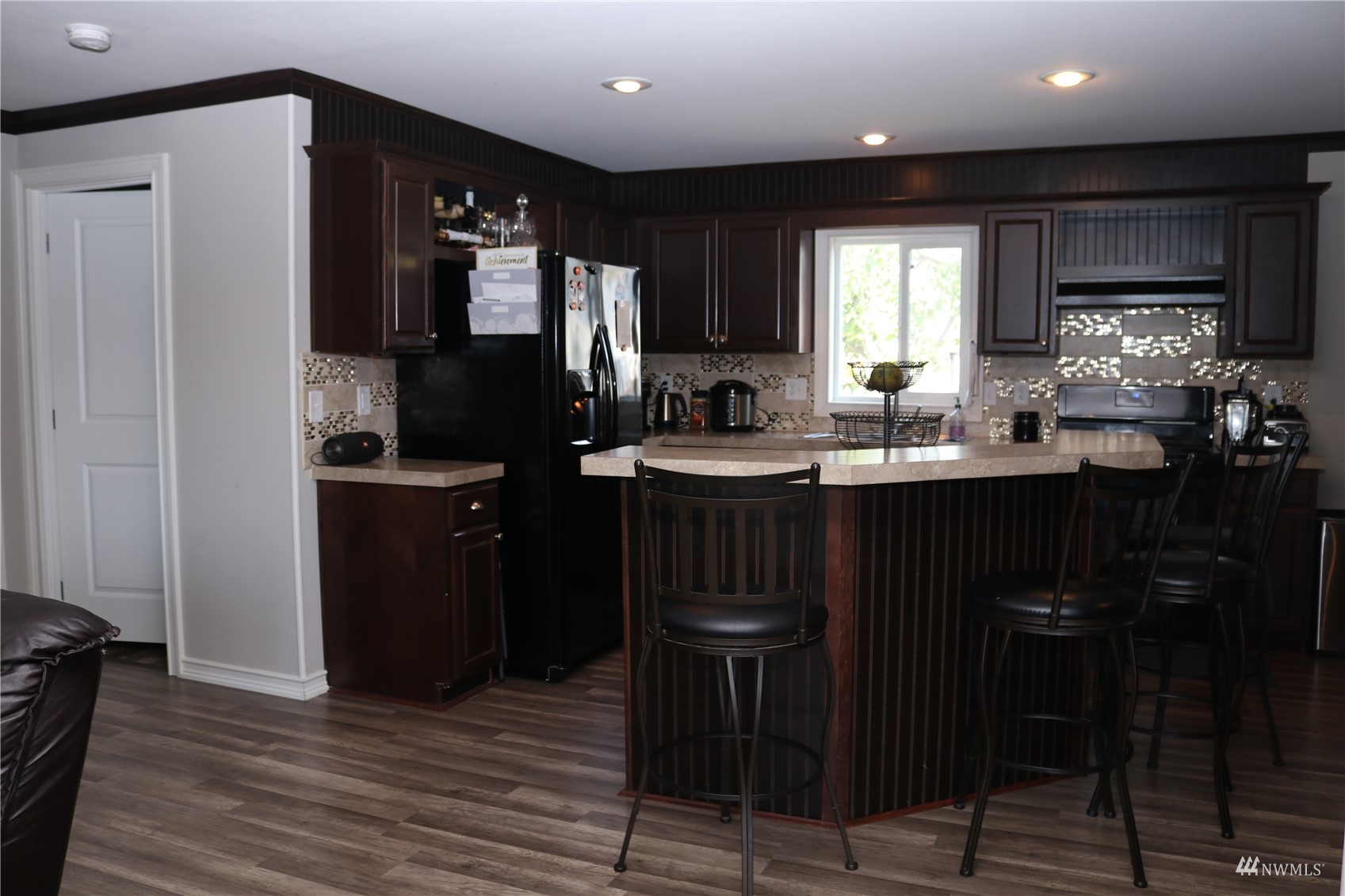 410 North Laventure Road Mount Vernon, WA 98273 - Photo 4 of 30 Gallery Image 4