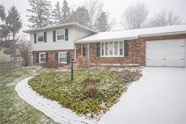 $234,900 | 916 Roosevelt Highway, Hamlin, NY 14468