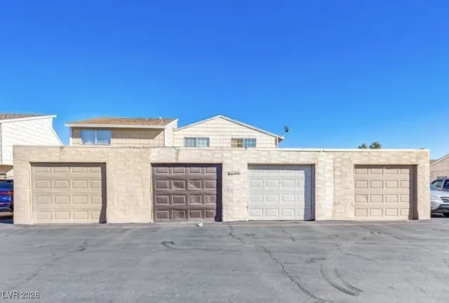$1,200 | 5128 Garden Lane, Unit D, Las Vegas, NV 89119