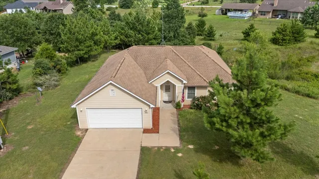$339,588 | 351 Cardinal Drive, Paige, TX 78659