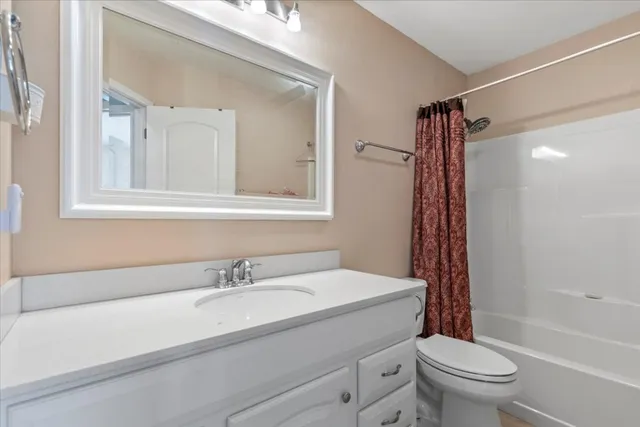 $339,588 | 351 Cardinal Drive, Paige, TX 78659