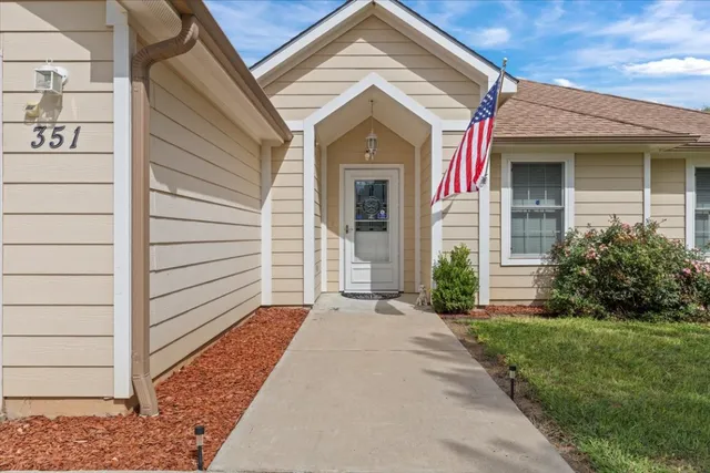 $339,588 | 351 Cardinal Drive, Paige, TX 78659