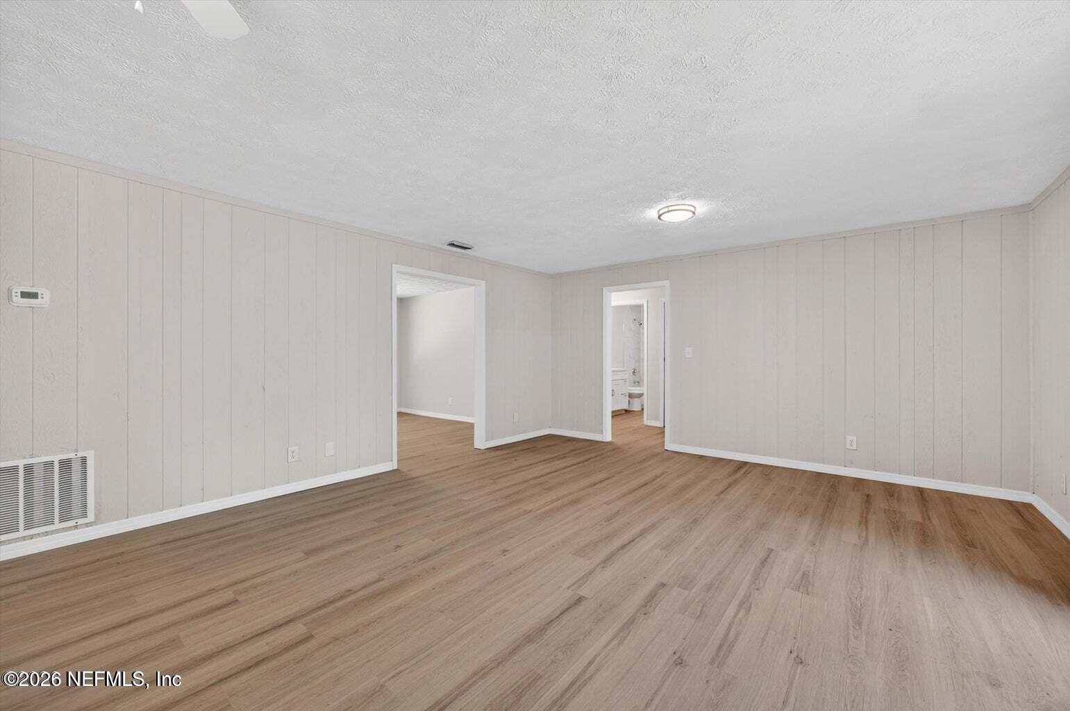 6894 Ridge Street Keystone Heights, FL 32656 - Photo 11 of 40 20260507215544360911000000-o