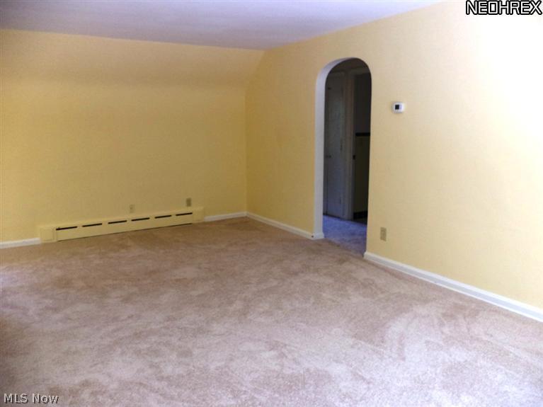 5730 East Sprague Road Broadview Heights, OH 44147 - Photo 12 of 24 Upstairs suite living and dining room