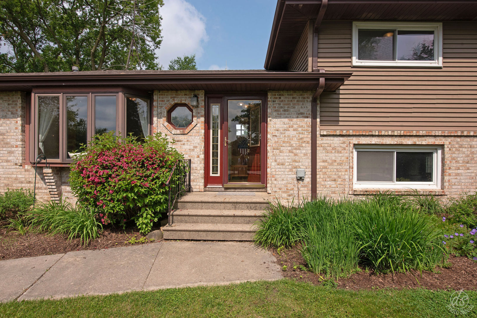28671 Moose Range Road Sycamore, IL 60178 - Photo 3 of 69