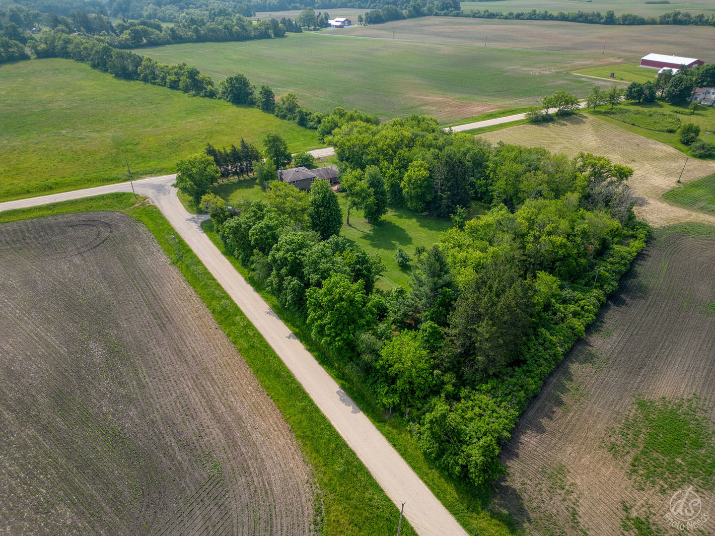 28671 Moose Range Road Sycamore, IL 60178 - Photo 50 of 69 a view of a lake with a yard