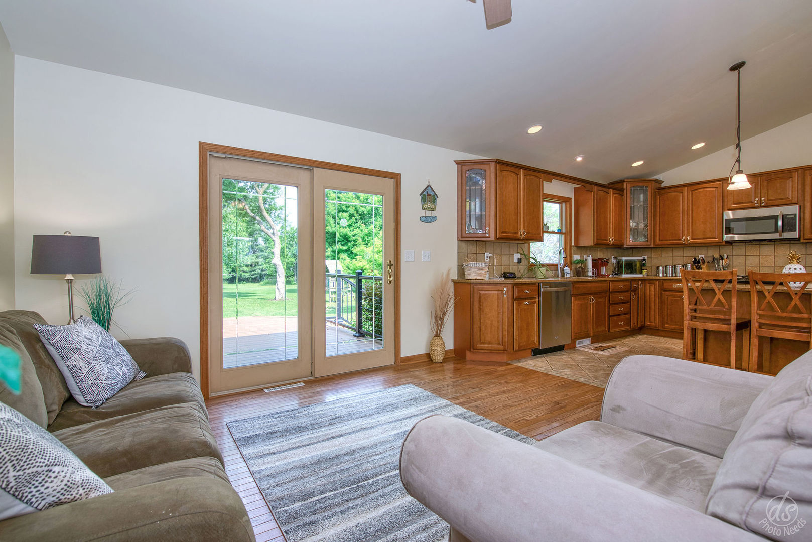 28671 Moose Range Road Sycamore, IL 60178 - Photo 8 of 69 a living room with furniture and a large window