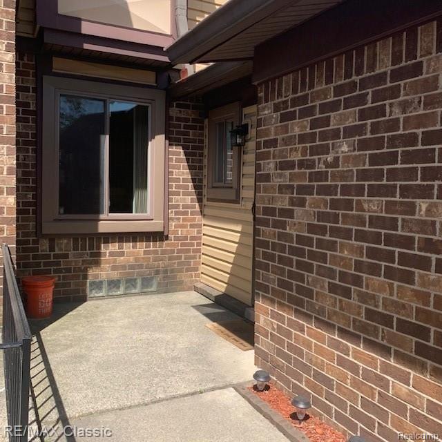 32111 West 12 Mile Road Farmington Hills, MI 48334 - Photo 5 of 64