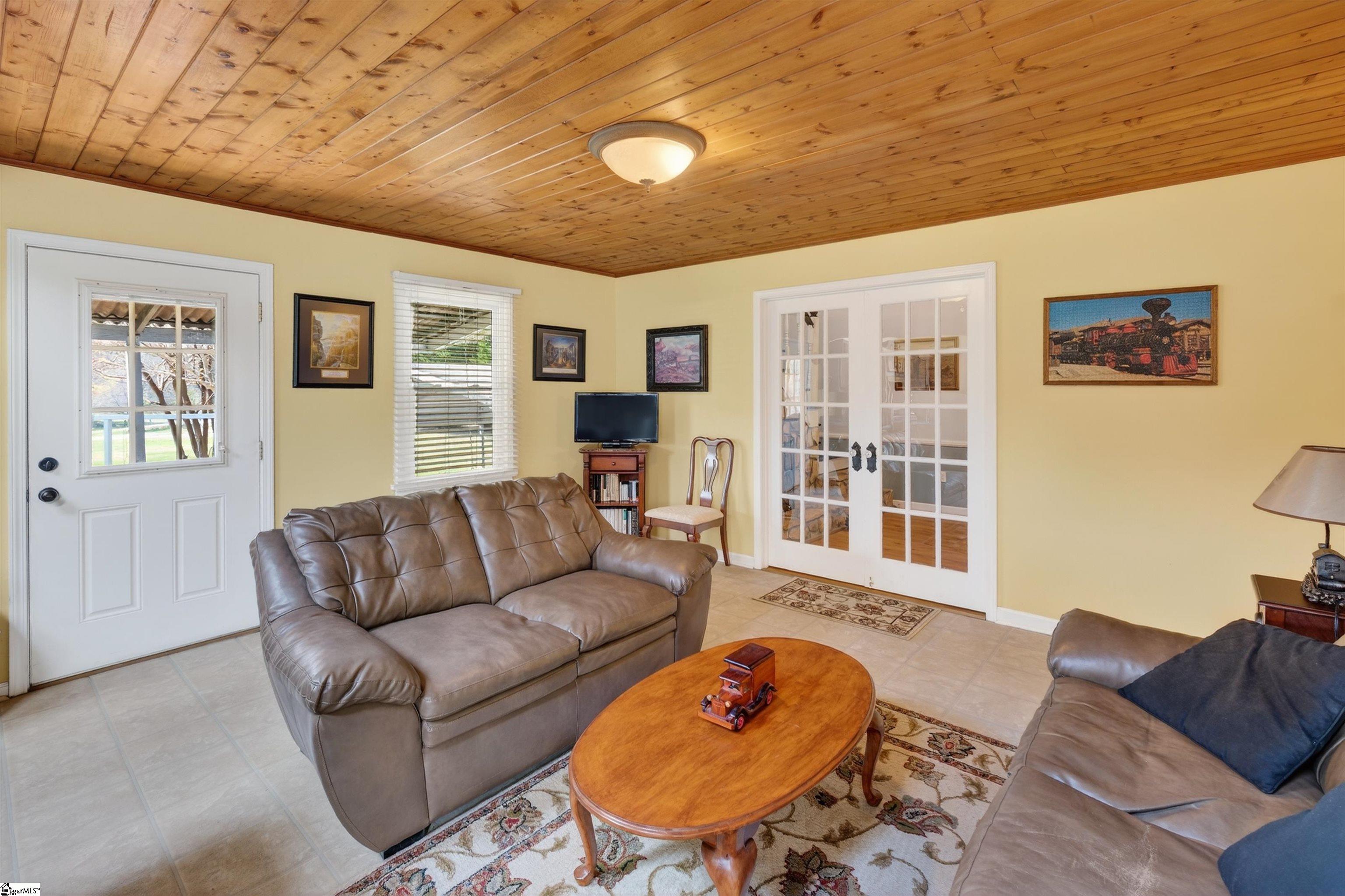 816 Cedar Rock Church Road Easley, SC 29640 - Photo 10 of 46