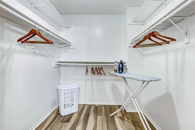 a view of utility room