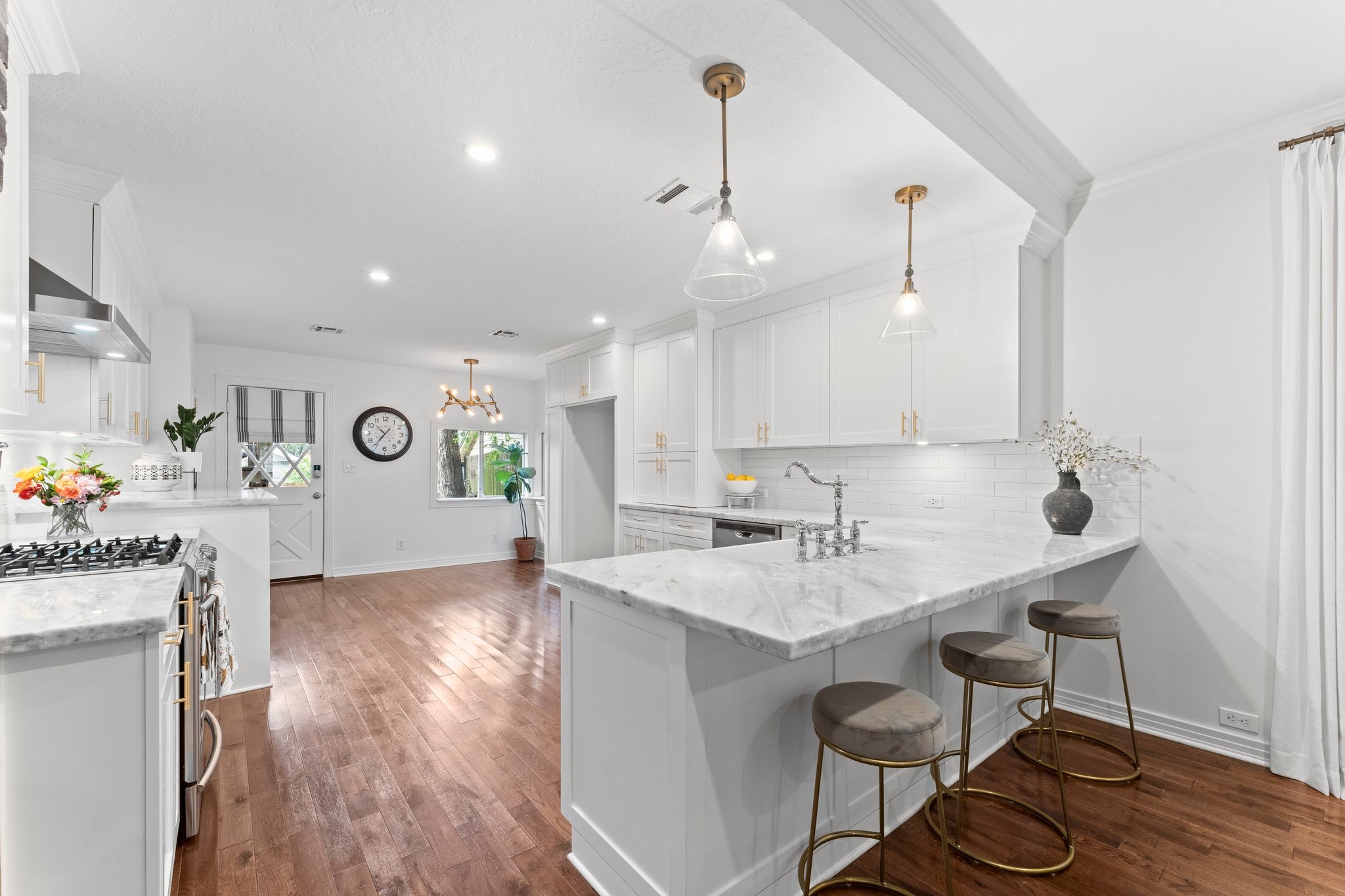 616 Teetshorn Street Houston, TX 77009 - Photo 2 of 3