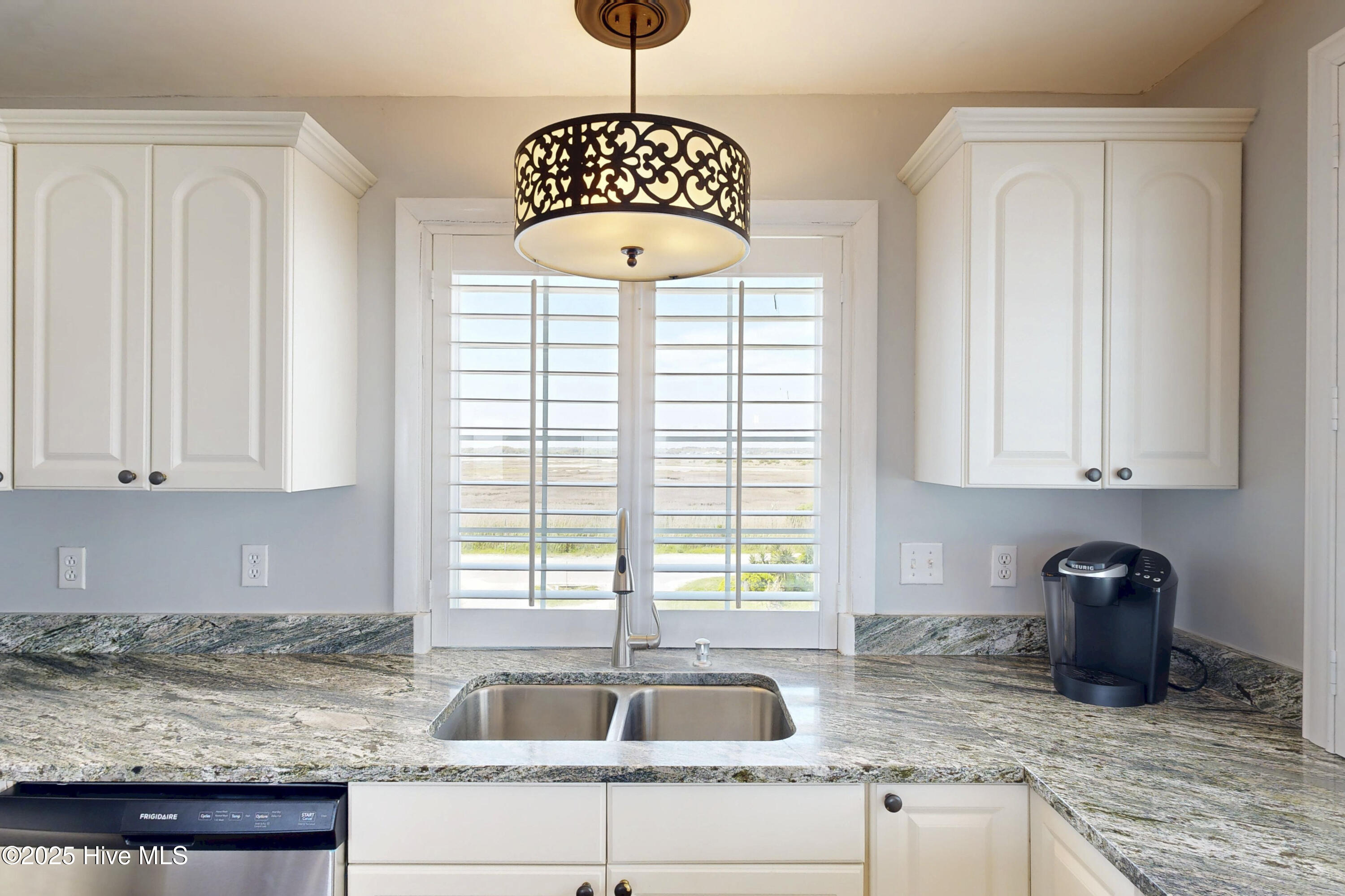 3938 River Road North Topsail Beach, NC 28460 - Photo 21 of 55 3938 River Road - Interior - Edited_34