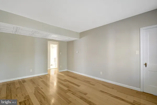 $2,000 | 1906 North Rhodes Street, Unit 51, Arlington, VA 22201