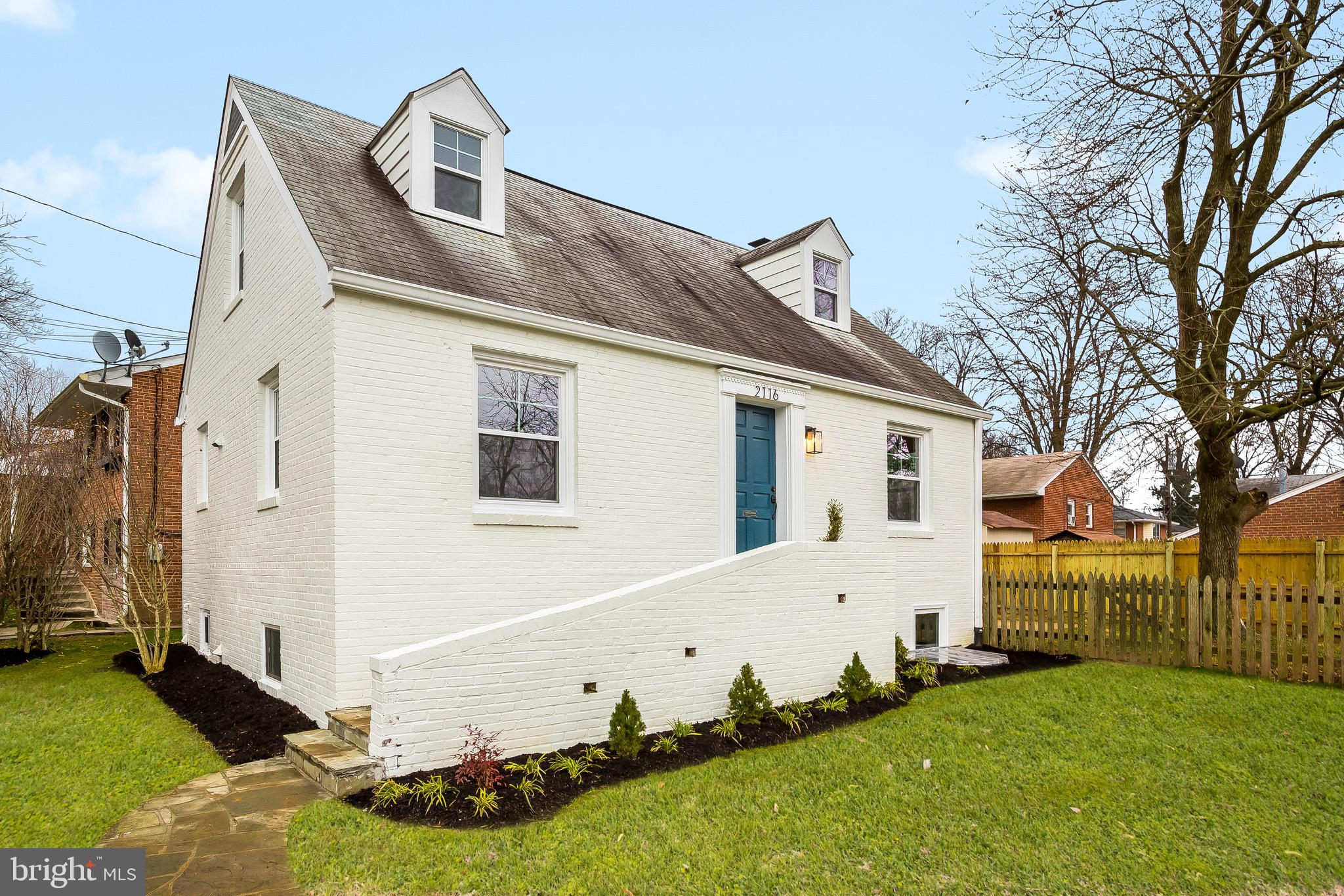 a front view of house with yard