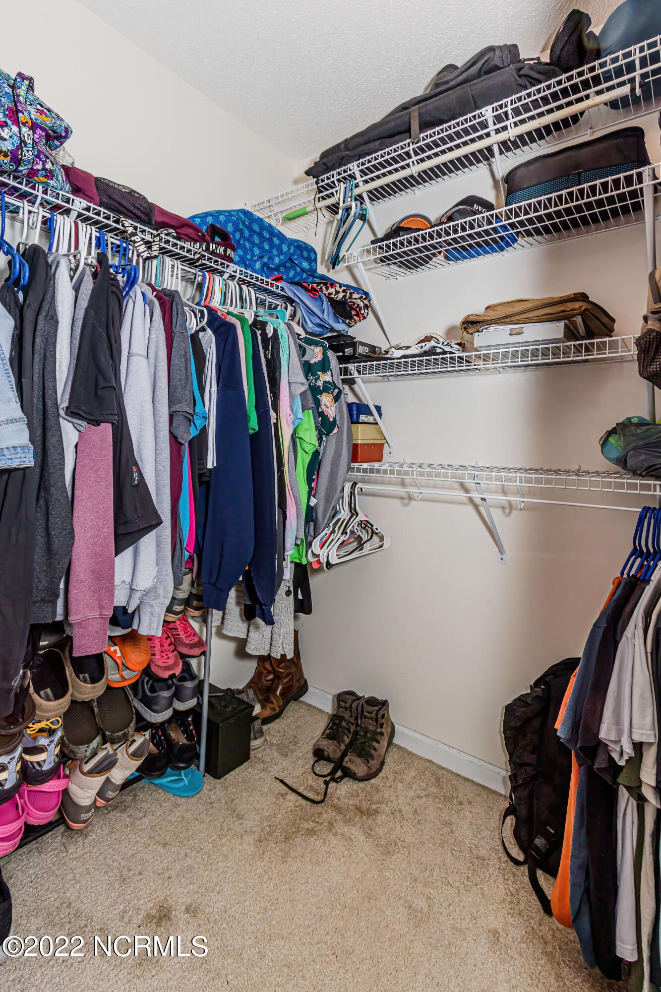 124 Van Riggs Road Hubert, NC 28539 - Photo 33 of 56 Closet 2