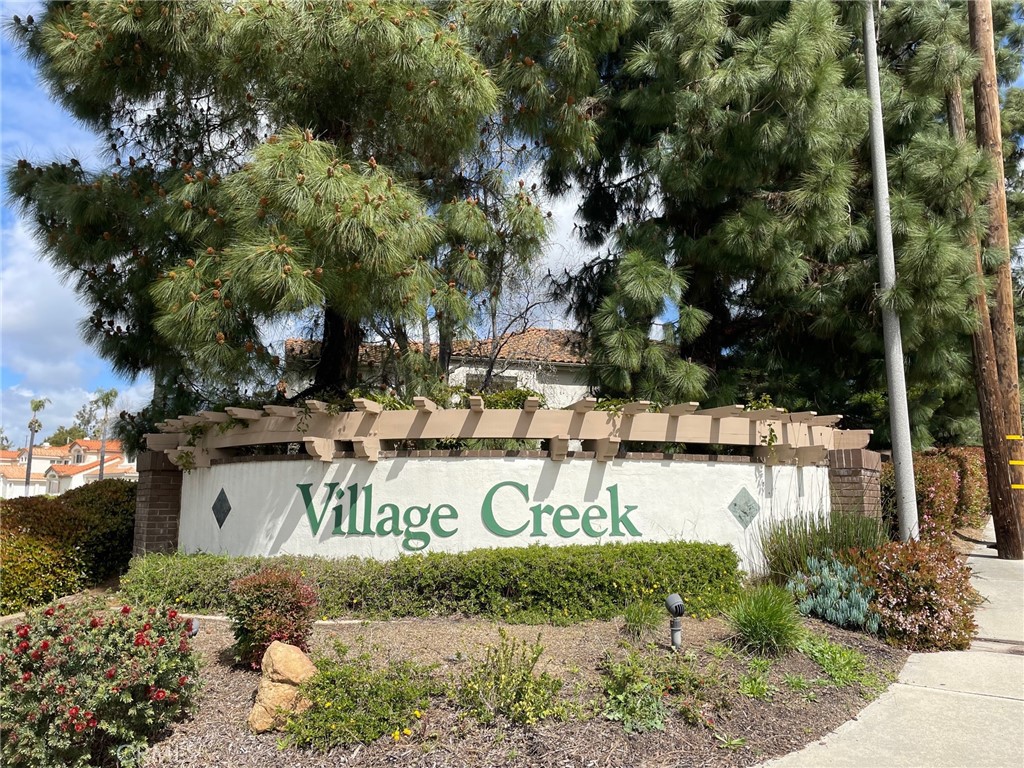 388 Arroyo Vista Fallbrook, CA 92028 - Photo 1 of 1 a view of a sign board and street