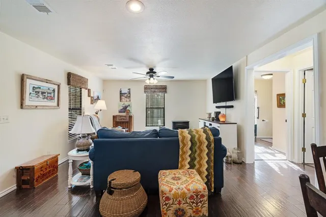 $259,900 | 1431 County Road, Paris, TX 75462